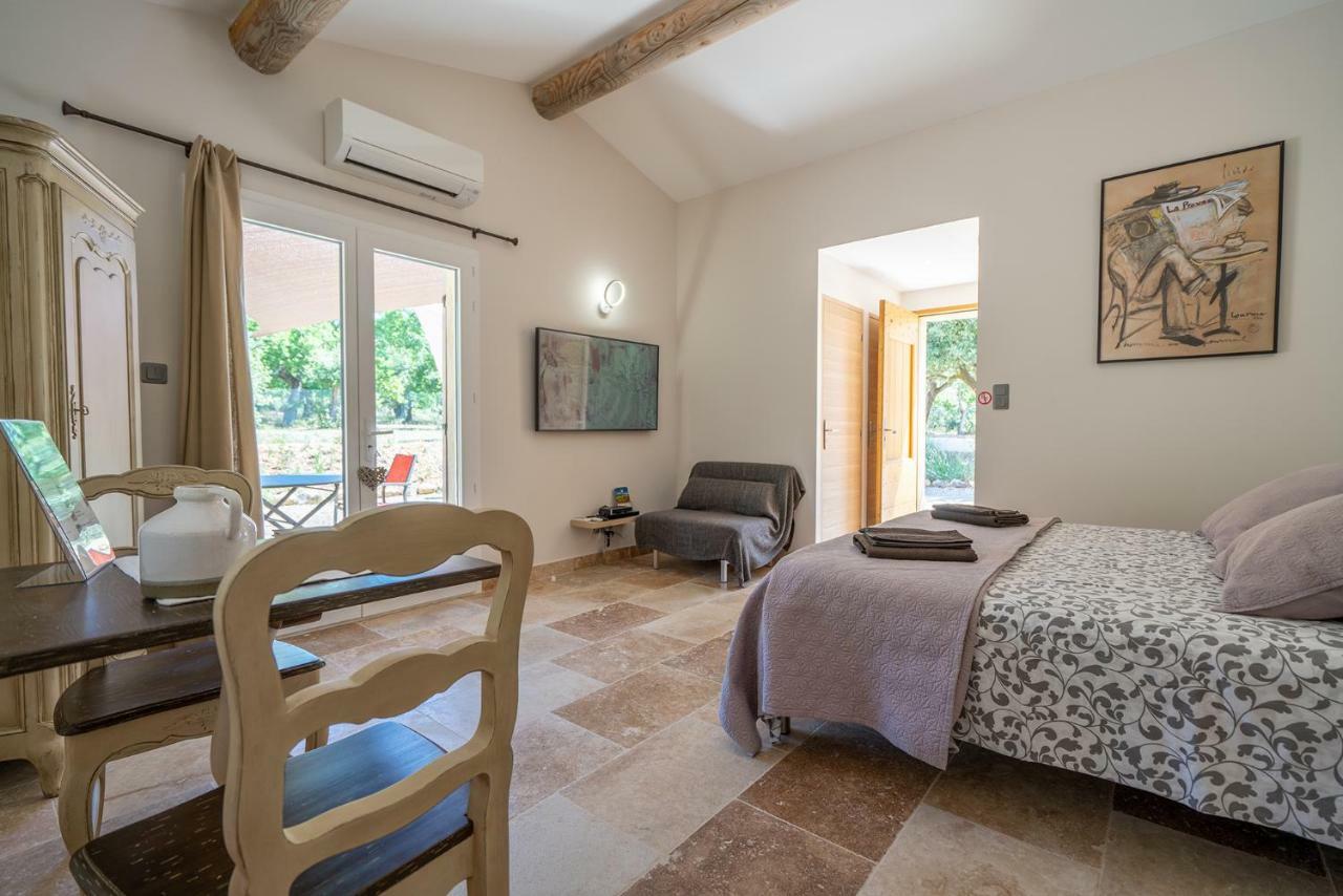 Mas La Cheneraie Lourmarin - Au Calme, A 10 Mn Du Centre Ville A Pied Екстер'єр фото
